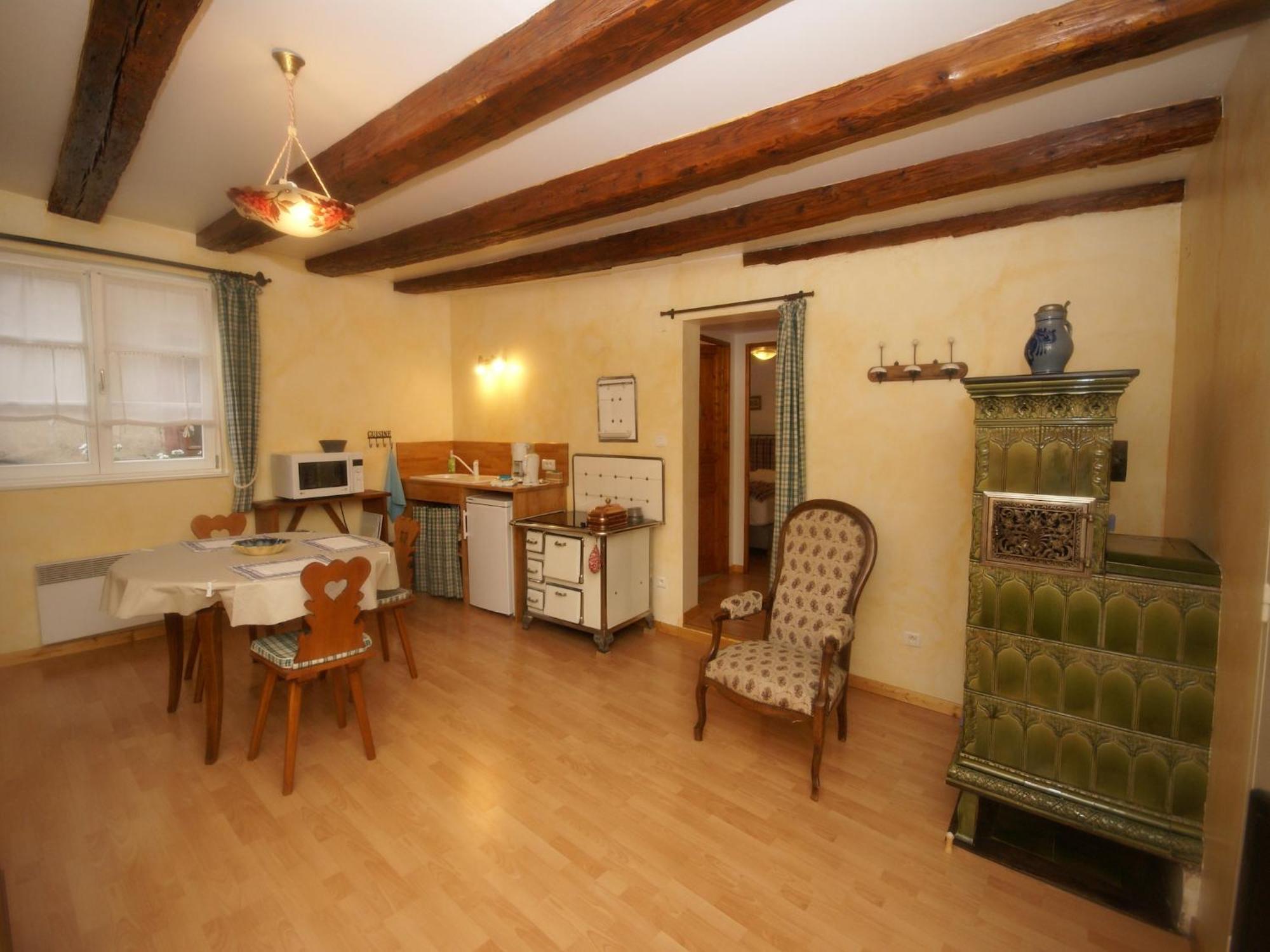 An Apartment In A 17Th Century Wine Grower S House Риквир Екстериор снимка